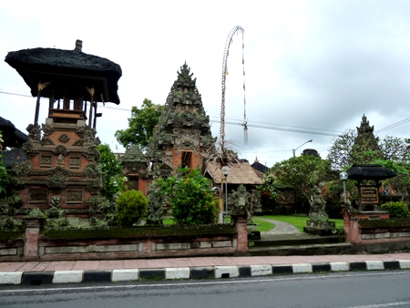 Imagine if this place had an estate sale. Peliatan, Bali. Imagine if this place had an estate sale. Peliatan, Bali.