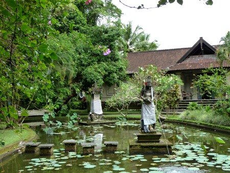 Pissing down rain at the Museum Puri Lukisan in Ubud, Bali.