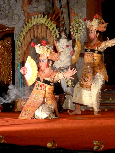 The Legong Trance Dance at the Ubud Palace, Ubud, Bali.