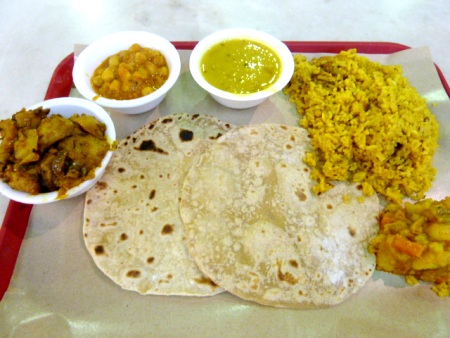 My meal from Sri Sagar Vegetarian at Lau Pa Sat, Singapore. My meal from Sri Sagar Vegetarian at Lau Pa Sat, Singapore.