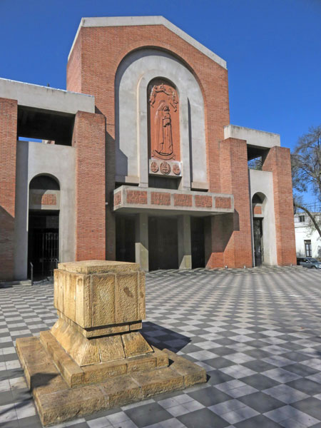 Parroquia Santo Domingo in Mendoza, Argentina.