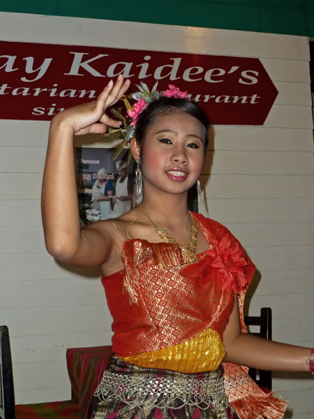 A little traditional Thai dance at May Kaidee's in Banglamphu, Bangkok, Thailand.
