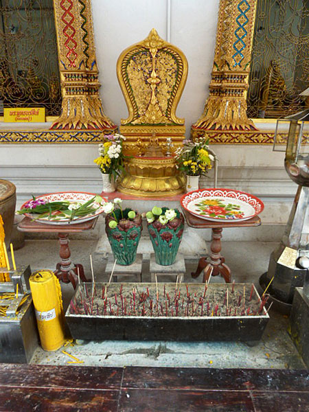 A small shrine at Wat Chana Songkhram in Banglamphu, Bangkok, Thailand.