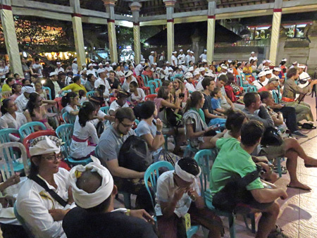 The earlier crowd, which consisted of mostly foreigners, at a Hindu temple ceremony at the bale banjar next door to Pura Desa in Ubud, Bali, Indonesia.