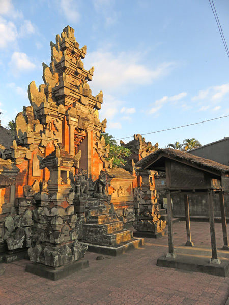 A Hindu temple gate on Jalon Raya Cokorda Gede Rai in Peliatan, Bali, Indonesia.