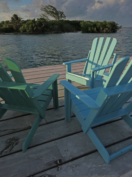 Come relax at the Split in Caye Caulker, Belize.