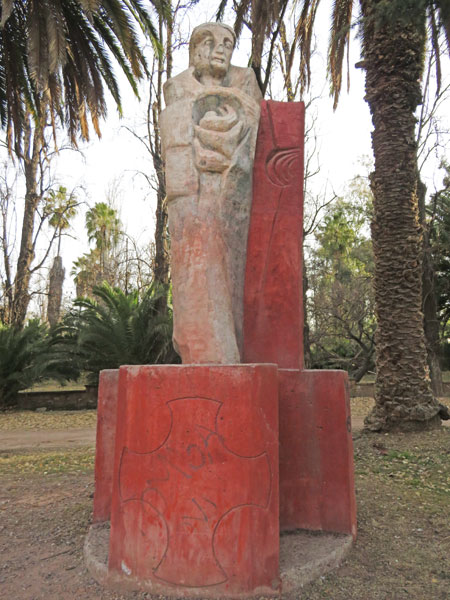 A statue in Parque General San Martin, Mendoza, Argentina.
